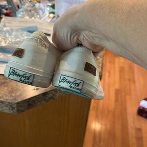 Blowfish Cream Sneakers Comfortable and Trendy